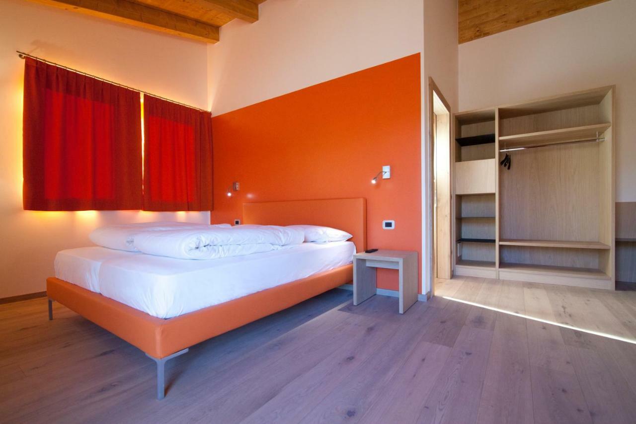 Agritur I Colori Bed & Breakfast Sanzeno Luaran gambar
