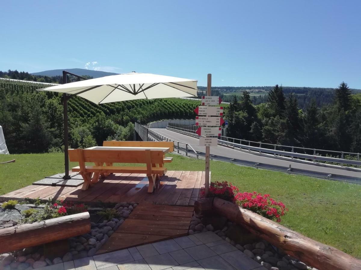 Agritur I Colori Bed & Breakfast Sanzeno Luaran gambar